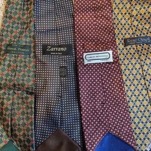 Silk Ties 4 Pieces Lot Mixed Brand Patrick Francis Zarrano Carlos Devinezia Rene